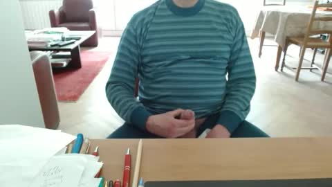 kisslog1 online show from April 19, 3:02 pm