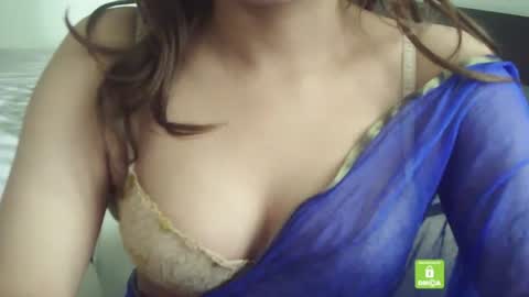 J online show from November 7, 7:27 pm