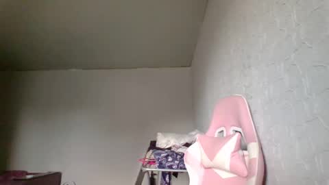 kiti_kitiss online show from April 29, 12:21 pm