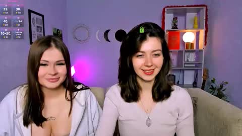 kitniss online show from March 15, 8:23 pm