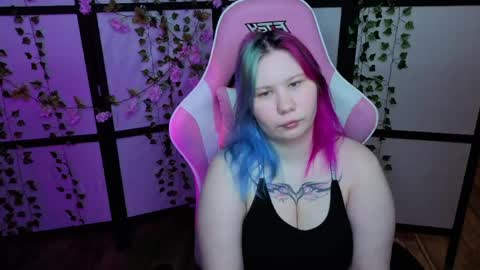 kitsune_little online show from May 17, 11:58 pm