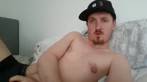 Snapshot of kittenfoxxx chatting on March 4, 9:00 pm kittenfoxxx online show from March 4, 9:00 pm