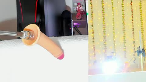 Kitty online show from April 10, 10:09 am