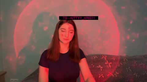 kitty_kristy1 online show from November 30, 11:12 pm