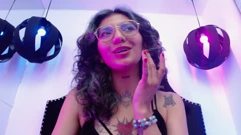 KITTY online show from December 21, 11:34 pm