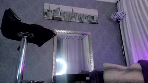 Kendall Saray   online show from March 3, 1:56 pm