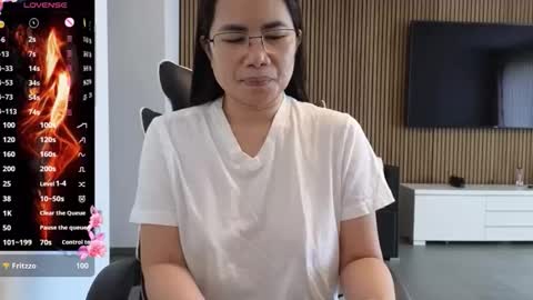 kittybabe0528 online show from June 3, 8:39 am