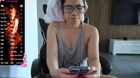 kittybabe0528 online show from June 30, 8:25 am