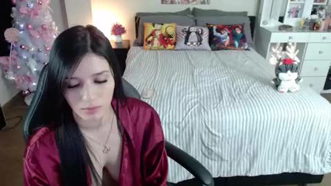 Isabel online show from December 18, 2:07 am