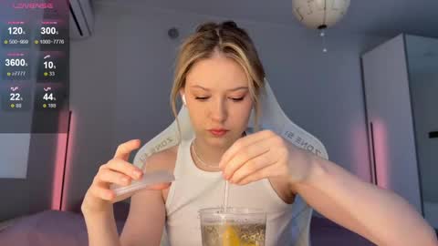Monika online show from April 28, 3:44 am