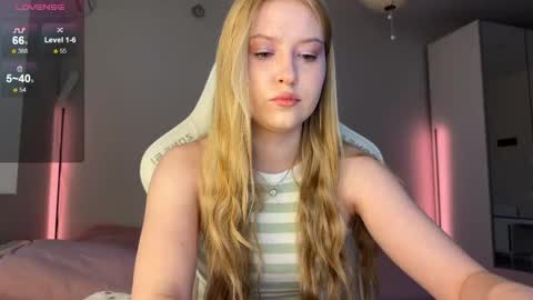 Monika online show from May 18, 1:15 am