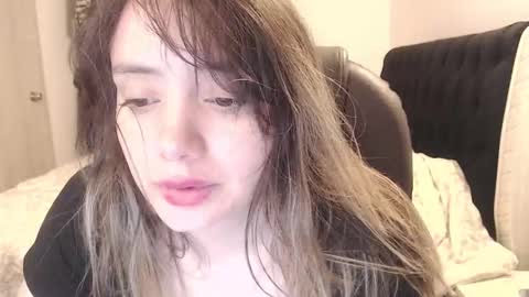 kittywantslove23 online show from March 2, 12:26 am