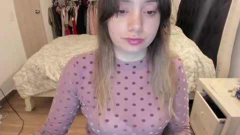 kittywantslove23 online show from May 19, 2:07 am