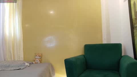 Kitty Zen online show from February 2, 8:27 pm