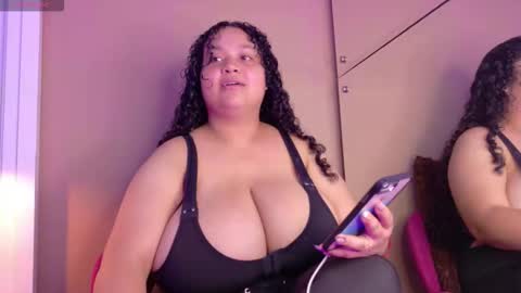 Kitty Hill online show from March 8, 2:04 am