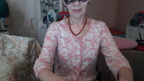 KiuminBerry online show from July 14, 11:48 am