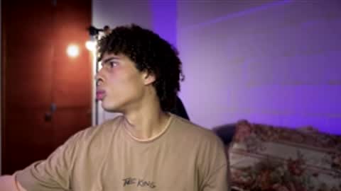 KLEO online show from December 1, 2:31 am