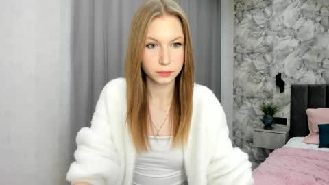 Trina online show from November 24, 4:55 am