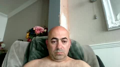knickerwhipper online show from May 18, 3:07 pm
