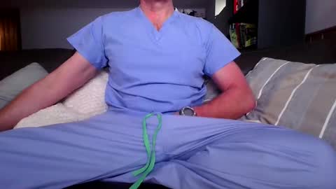 Knight3975 online show from February 11, 2:43 pm