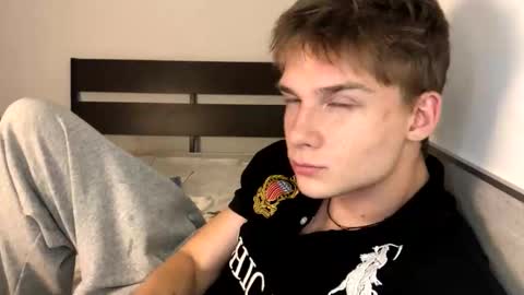 Adam online show from September 21, 3:21 am