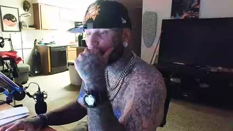 Knox Wilder online show from November 30, 5:58 am