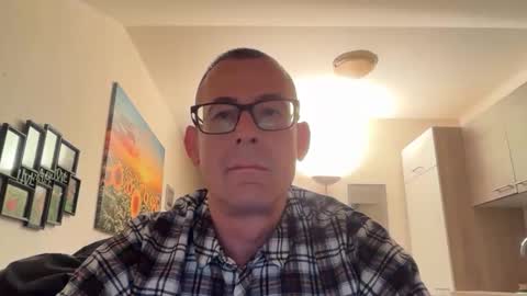 knusperhase1 online show from April 17, 7:49 pm