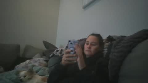 Snapshot of ko_rides chatting on September 23, 2:16 am ko_rides online show from September 23, 2:16 am