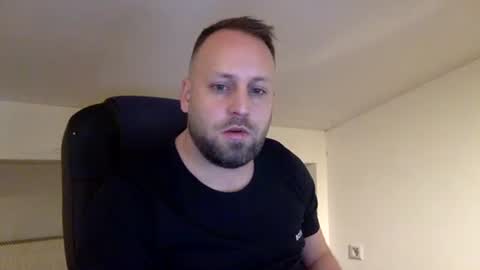 hugo online show from February 1, 1:46 am