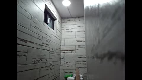 Snapshot of koto420 chatting on January 25, 2:15 am Koto Bombon online show from January 25, 2:15 am