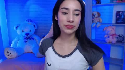 Elizabeth online show from October 21, 7:39 pm