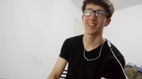 Facu online show from January 4, 11:59 pm