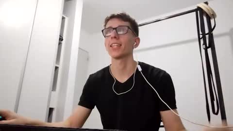 Facu online show from January 14, 6:49 pm