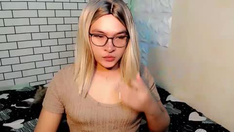 krezikeed online show from March 14, 11:47 am