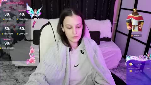 krisdoeil online show from February 1, 2:08 am