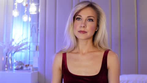 Kristina online show from December 3, 4:07 pm