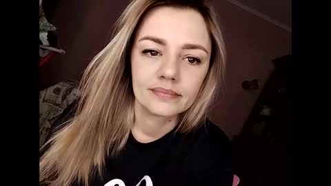 KrissSexi online show from March 6, 5:24 am