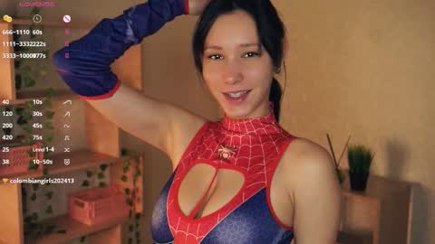 Emma online show from October 31, 8:09 pm