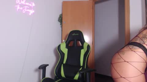 Snapshot of kristenwylde chatting on September 17, 7:50 pm Kristen Wylde -  online show from September 17, 7:50 pm