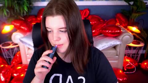 kristifoxy online show from February 19, 7:46 pm