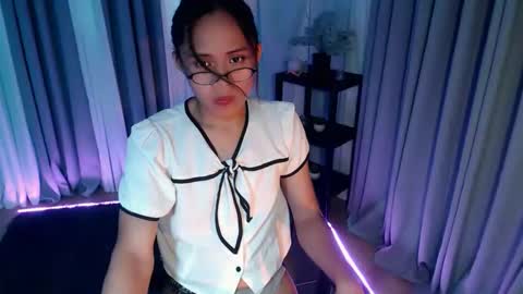 kristine_fox online show from May 29, 8:01 am