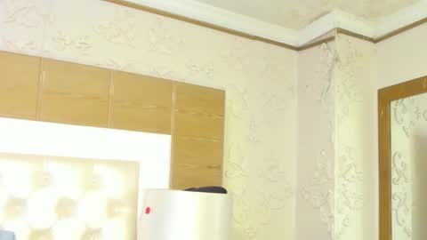 kristin online show from March 18, 12:55 pm