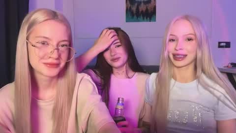 Kristy and Alice online show from March 12, 10:13 pm