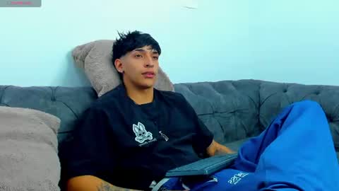 Kroy Wave  Muscle Tattoos Latino online show from July 9, 7:45 am