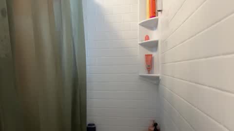 Kryptiq online show from January 20, 7:46 pm