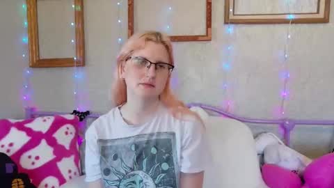 Samantha online show from April 19, 6:10 pm