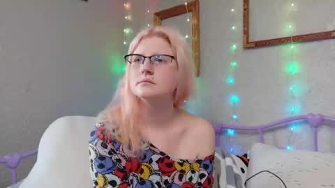 Samantha online show from March 24, 12:11 pm