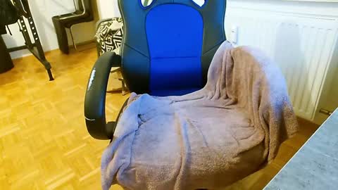 kurcina420 online show from December 9, 9:05 pm