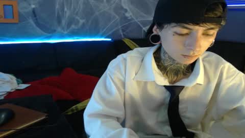 Snapshot of kuregari_xs chatting on October 26, 5:41 am kuregari_xs online show from October 26, 5:41 am