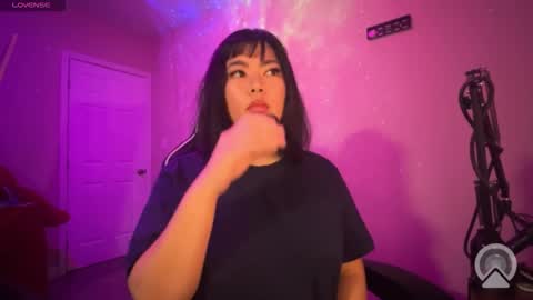 kuromixx444 online show from February 13, 7:33 am